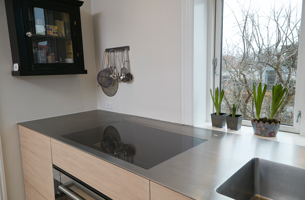 Detaljer som skjult emhætte